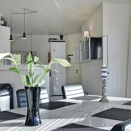 Five-bedroom Holiday In * Blåvand