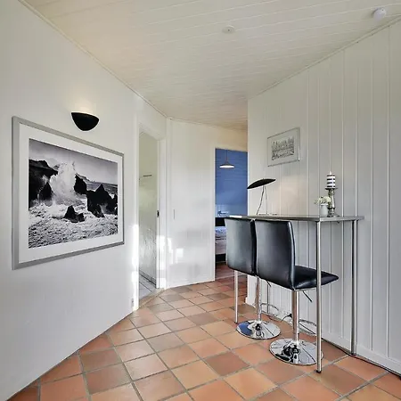 בית נופש Five-bedroom Holiday In *
